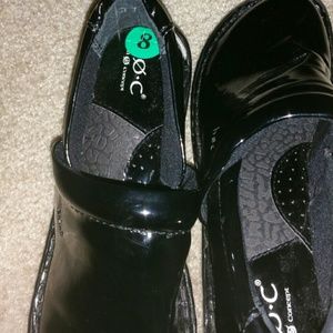 Black BOC clogs