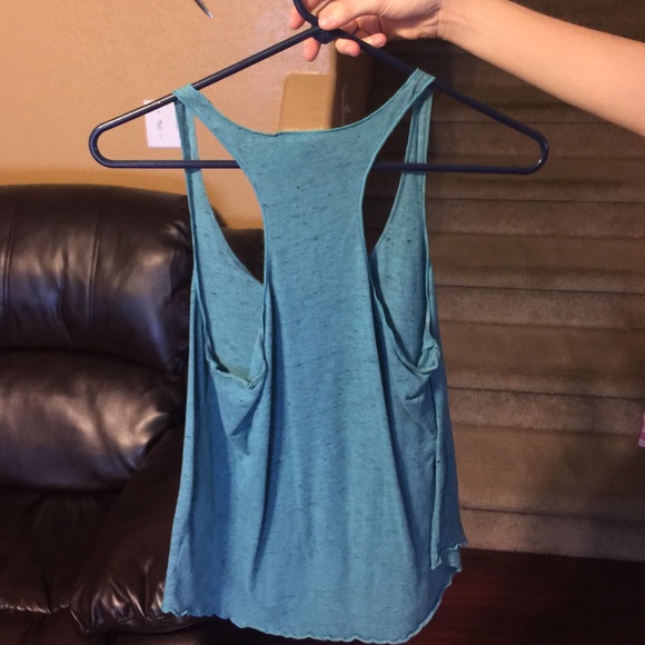 Tank top - Picture 2 of 3