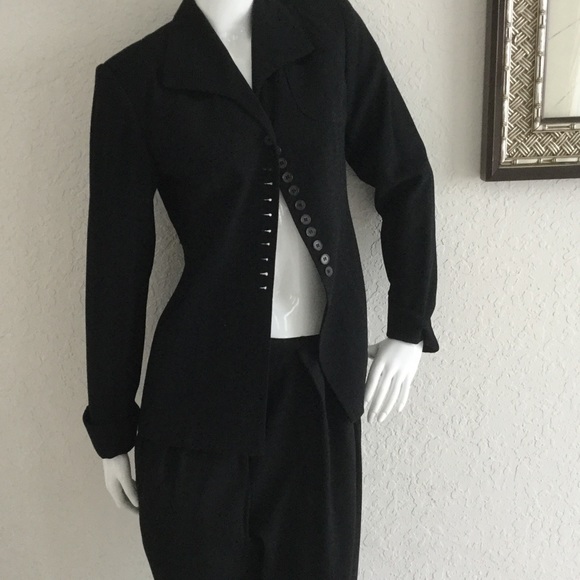 Jacket - Picture 1 of 2