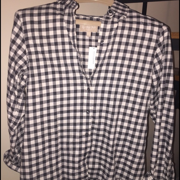 Banana Republic preppy button down.
