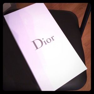 Dior shoes box