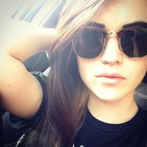 Meet your Posher, Breanna