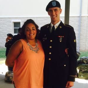 Meet your Posher, Vanessa