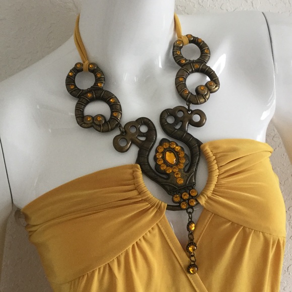 Top - Picture 2 of 4