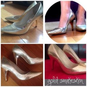 Gianni Bini Gold Snakeskin Mirrored Heels