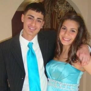 Meet your Posher, Lea