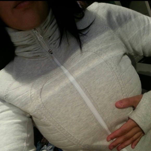 ×SOLD× Lululemon Ruched Neckline Cuddle Up Zip Up - Picture 2 of 4