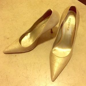BCBG heels in gold!