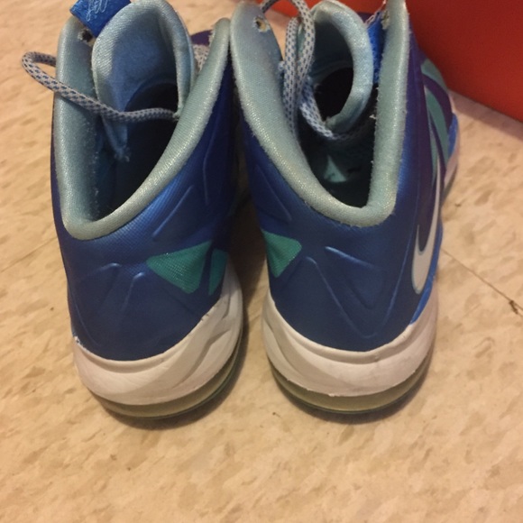 Lebron 10s - Picture 2 of 2