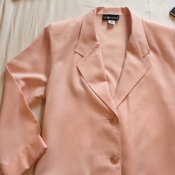 •• v i n t a g e •|• p i n k •|• b l a z e r •• - Picture 2 of 2