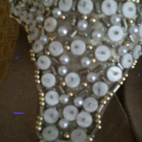 Reduced ......Wedge flip flops - Picture 2 of 3