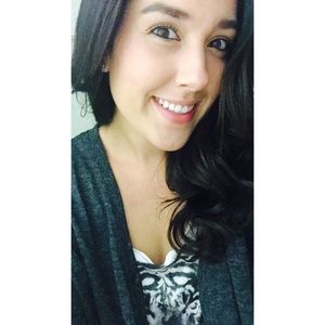 Meet your Posher, Lacey