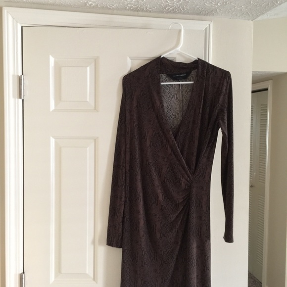 Dress - Picture 2 of 4