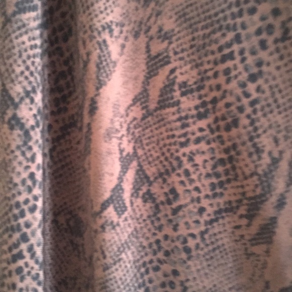 Dress - Picture 4 of 4