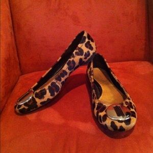 Antonio Melani Flats