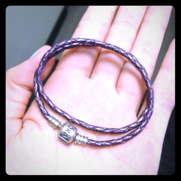 Mauve pandora bracelet