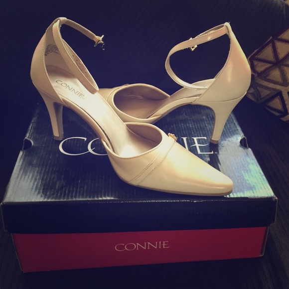 Connie cream color heels
