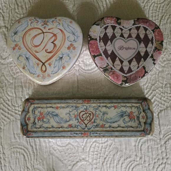 Three Brighton tins - Picture 1 of 1