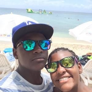 Meet your Posher, Jeffrey