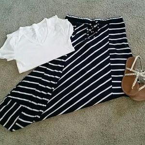 Long Navy blue striped maxi skirt