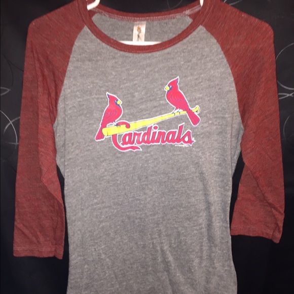 Women's 3 quarter length St. Louis Cardinals shirt