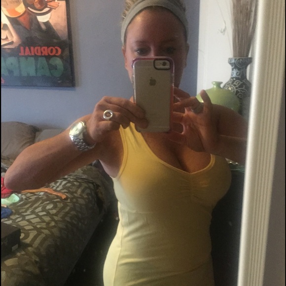 Yellow tank NWOT
