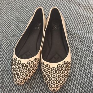 Black and white honeycomb Vince Camuto flats