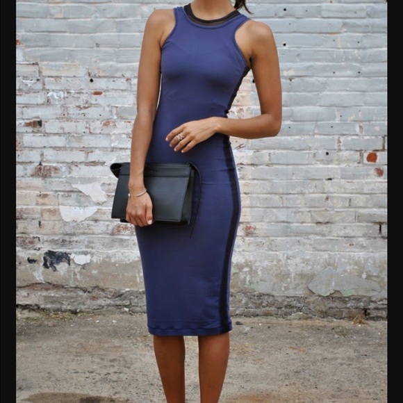 lululemon athletica Dresses & Skirts - Lululemon Noir Lab Dress