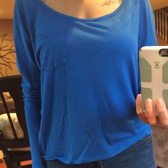 Long sleeve Stem shirt.