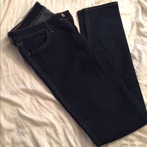 Indigo skinny low rise Jean.
