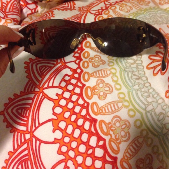 dolce & gabbana sunglasses