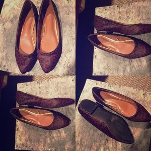 Banana republic flats