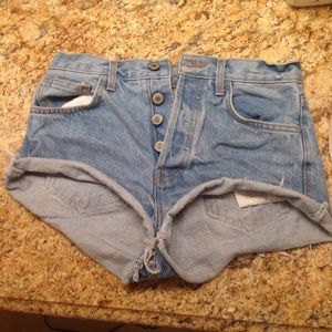 Brandy Melville high waisted shorts
