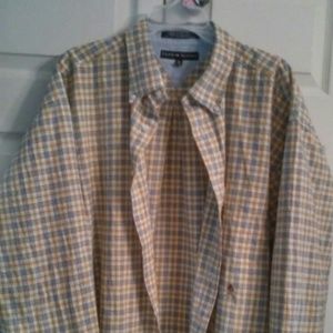 Tommy Hilfiger Mens dress shirt