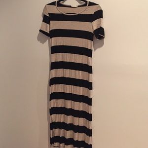 Sale! Fitted stretchy cotton stripe dress