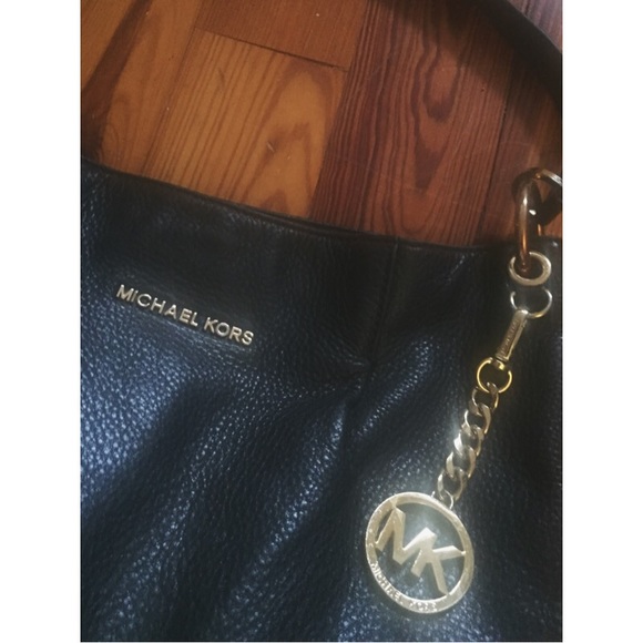 ➽ SOLD Michael Kors Leather Bag - Picture 2 of 2