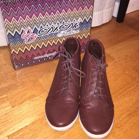 Brown Leather Studded/Spiked Sneaker Wedges - Picture 3 of 4