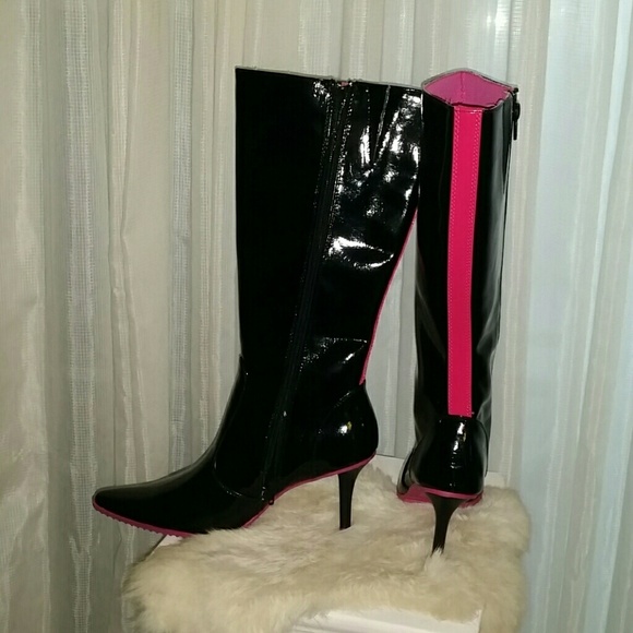 New black patent leather boots with pink trim