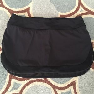 Lululemon skirt w/built in shorts