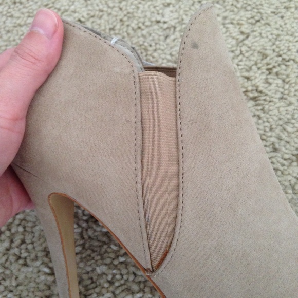 Zara Tan Beige Camel Suede Ankle Boots Booties - Picture 2 of 4