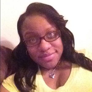 Meet your Posher, Jasmine