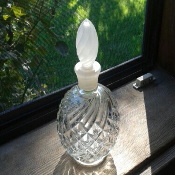 Vintage Avon perfume bottle - Picture 2 of 2