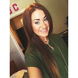 Meet your Posher, Jessica