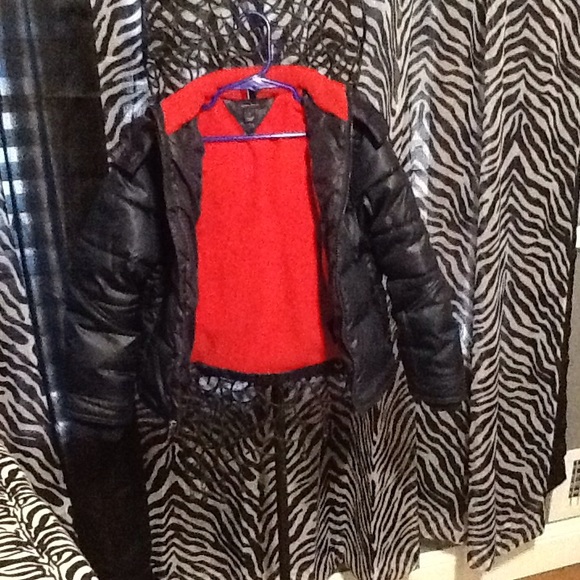 Tommy H boys youth size 6 coat with fleece inside.