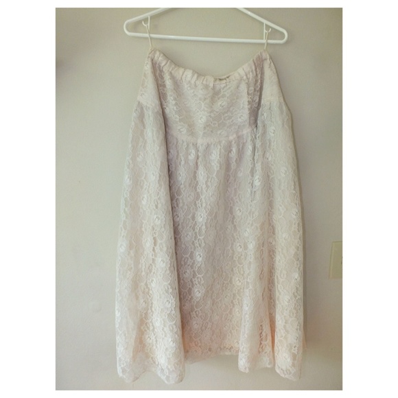Ivory lace skirt