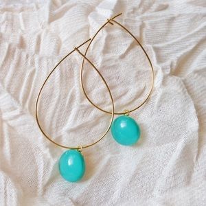 Gold hoop earrings with turquoise stone