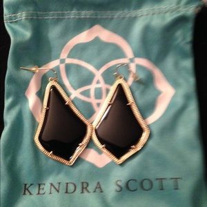 Kendra Scott New WOTags Black Earrings.