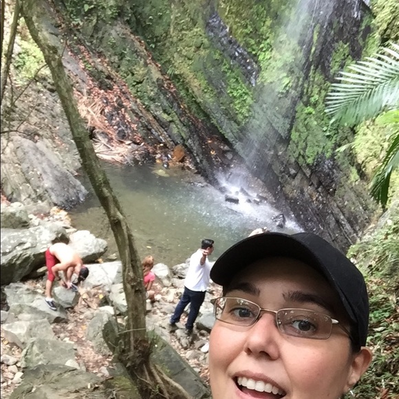 Meet your Posher, Angela - Picture 2 of 2