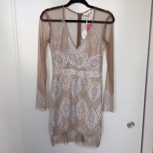 LOVE CULTURE White/Nude lace dress