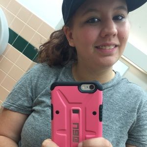 Meet your Posher, Sabrina